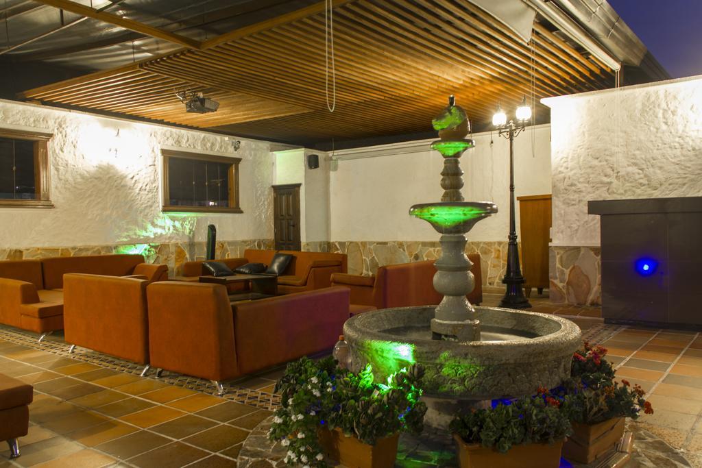 Hotel Leon Dorado Bucaramanga Buitenkant foto