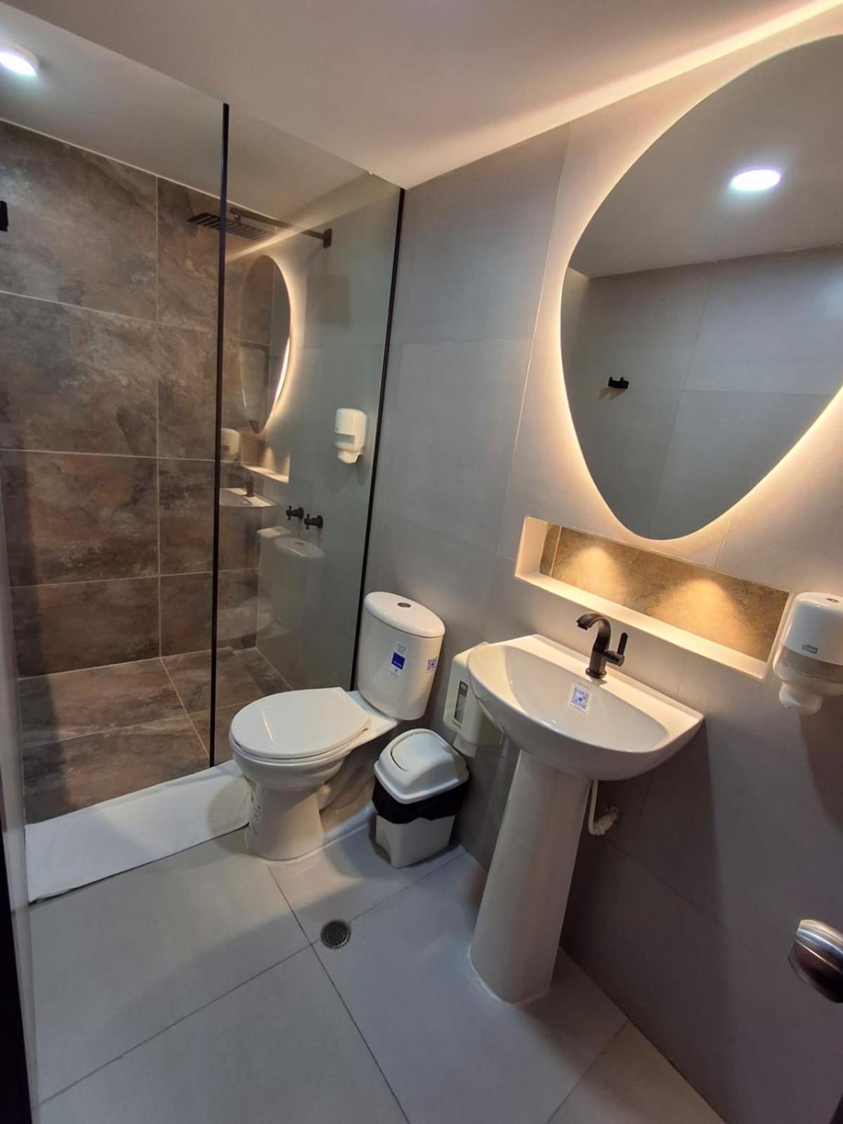 Hotel Leon Dorado Bucaramanga Buitenkant foto