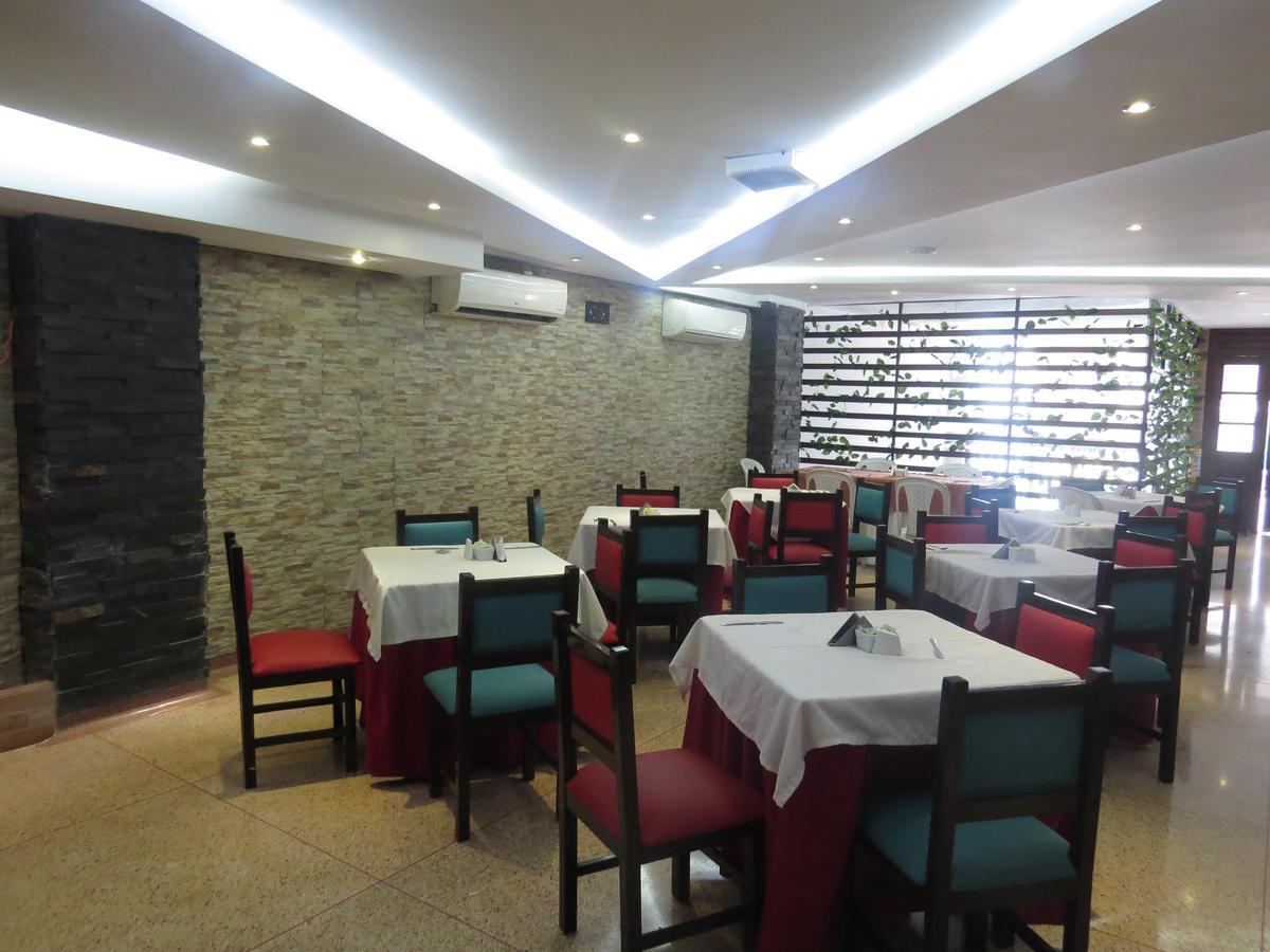 Hotel Leon Dorado Bucaramanga Buitenkant foto